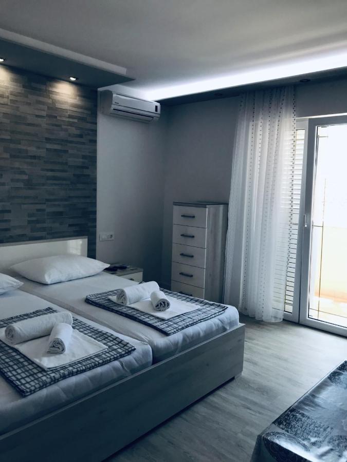 Apartmani Anita Makarska Exterior foto