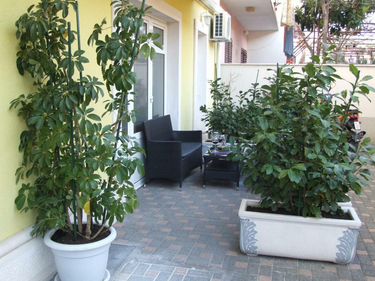 Apartmani Anita Makarska Exterior foto